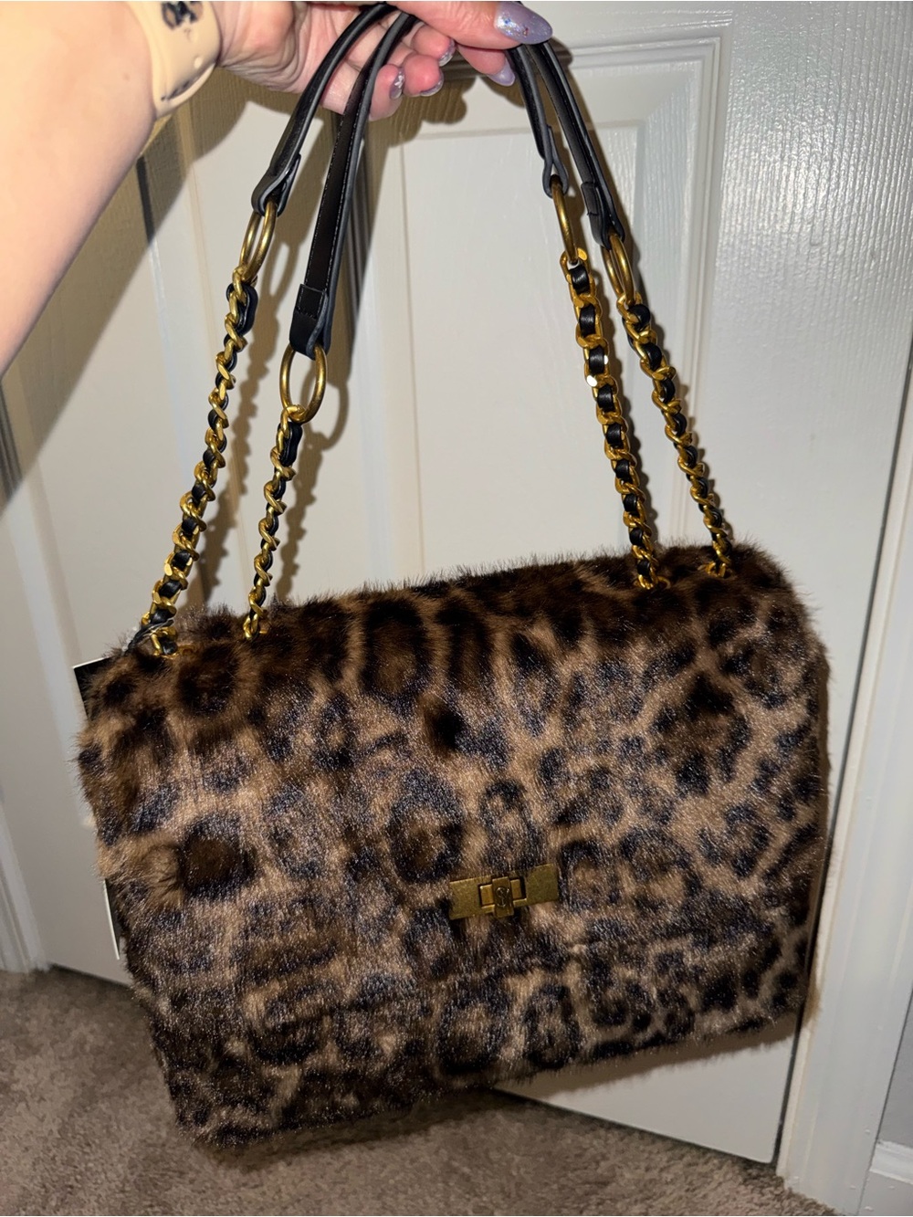Steve Madden Leopard Print Faux Fur Shoulder Bag New with Tags - Picture 11 of 12